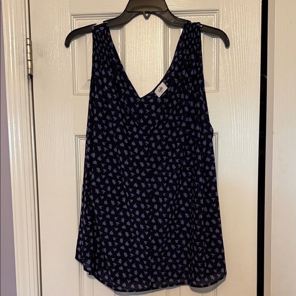 Cabi Women's Navy Floral V-Neck Sleeveless Tank